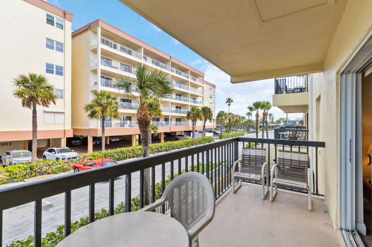 238 Surf Song Resort Madeira Beach Exterior photo